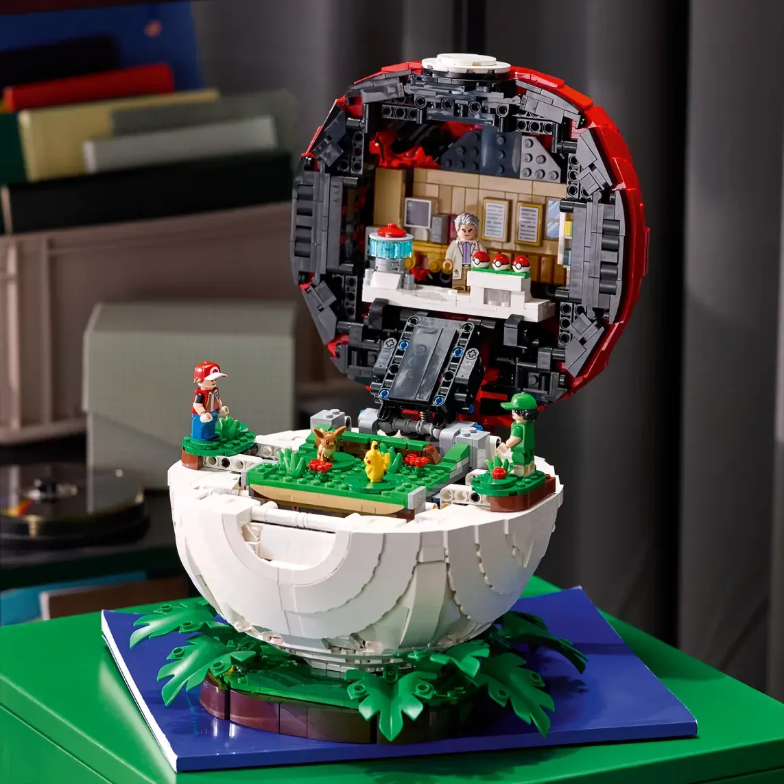 LEGO Pokémon Poké Ball Moments (72154)