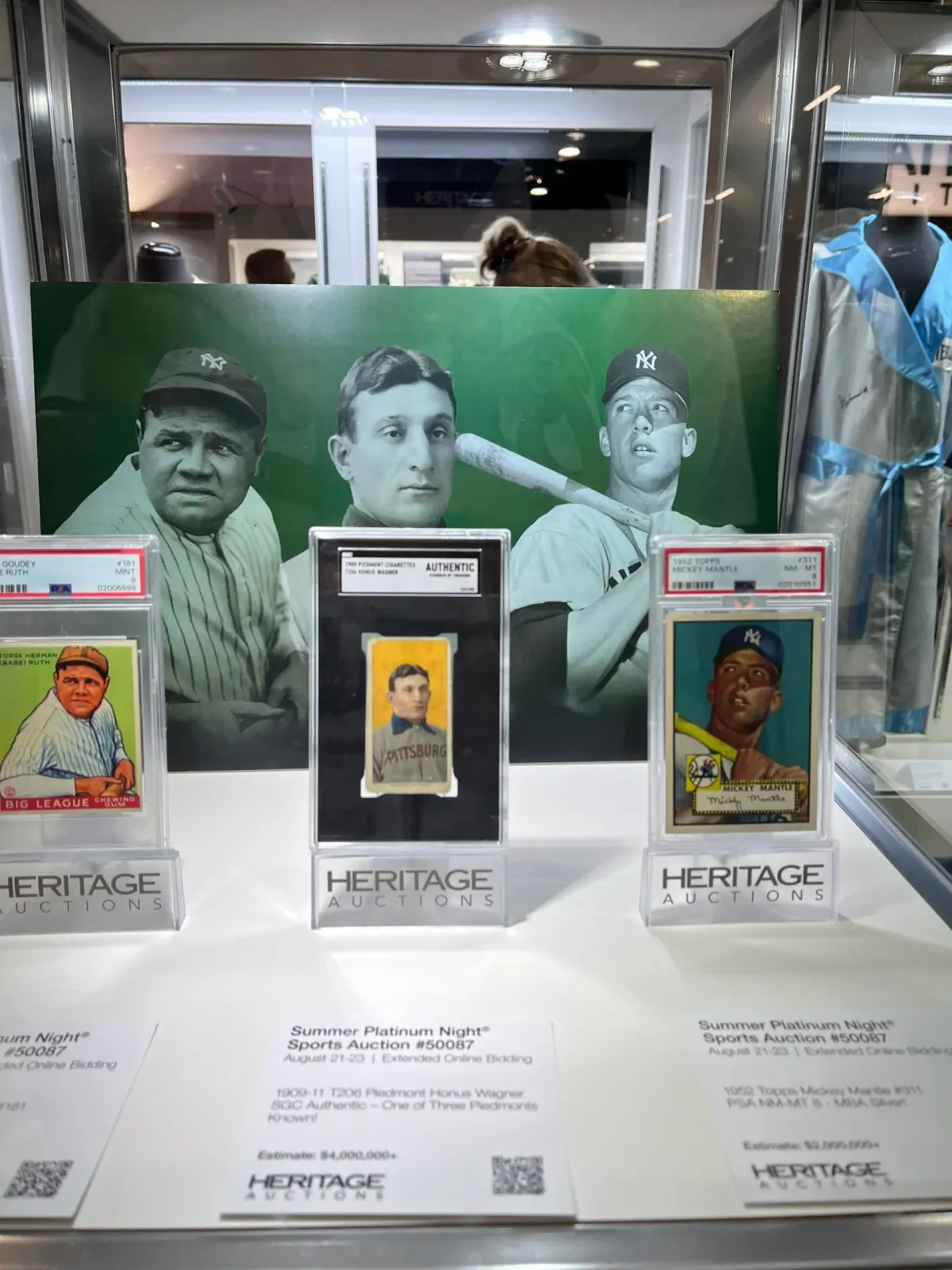 T206 Honus Wagner card at Heritage Auctions.