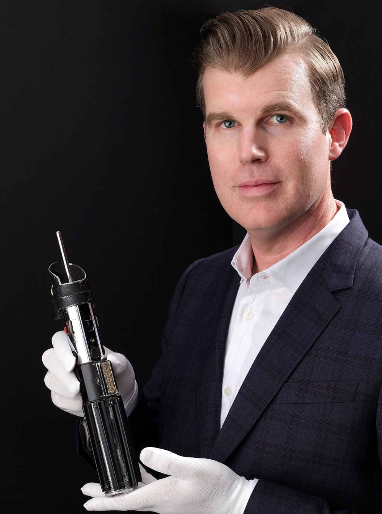 Darth Vader’s Original Trilogy Lightsaber Set for $1 Million Auction at Propstore