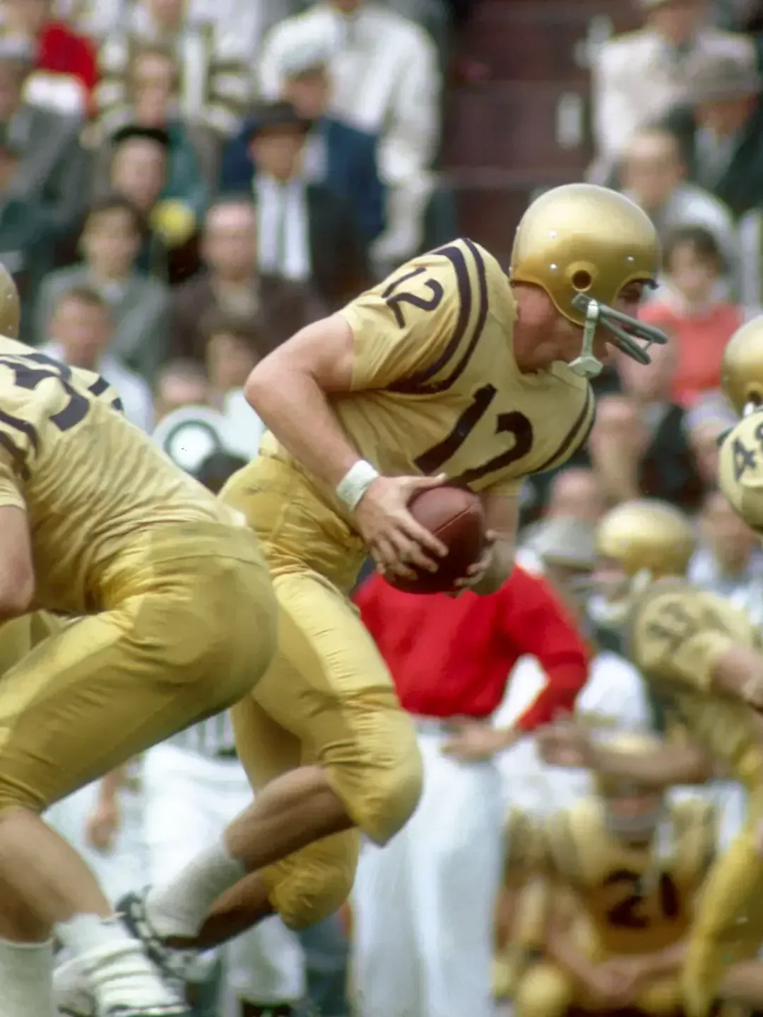 Roger Staubach's 5 Most Valuable Vintage Football Cards
