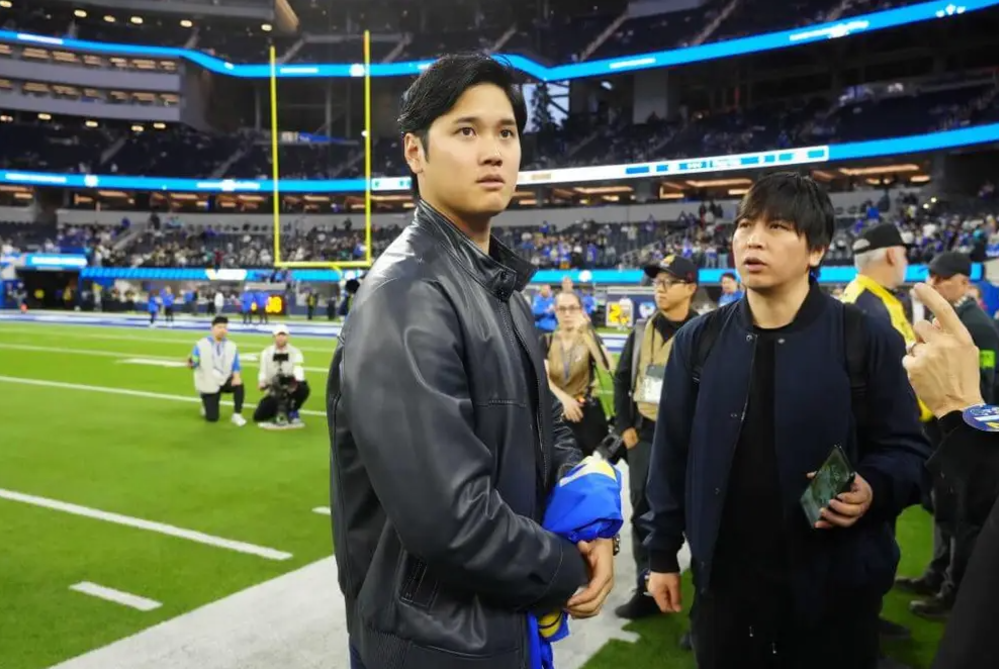 Shohei Ohtani Seeks Return of Seized Baseball Cards from Former Interpreter Ippei Mizuhara